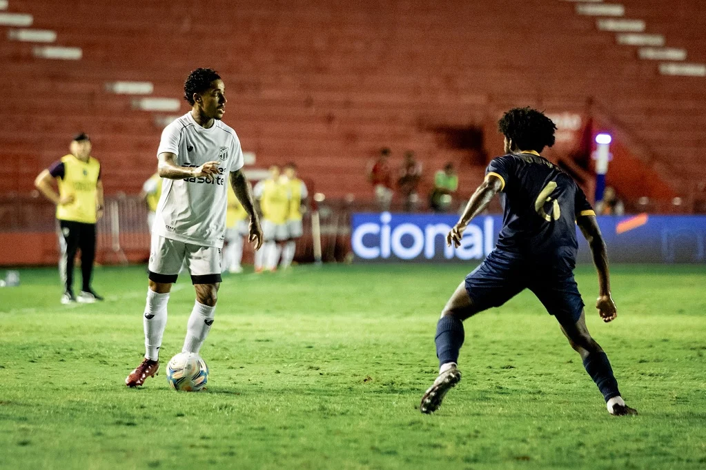Ceará perde para o Retrô fora de casa e amplia pressão na Copa do Nordeste
